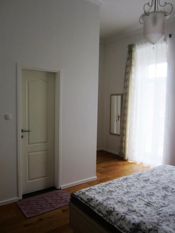 Aurelia Rooms Мостар Екстериор снимка